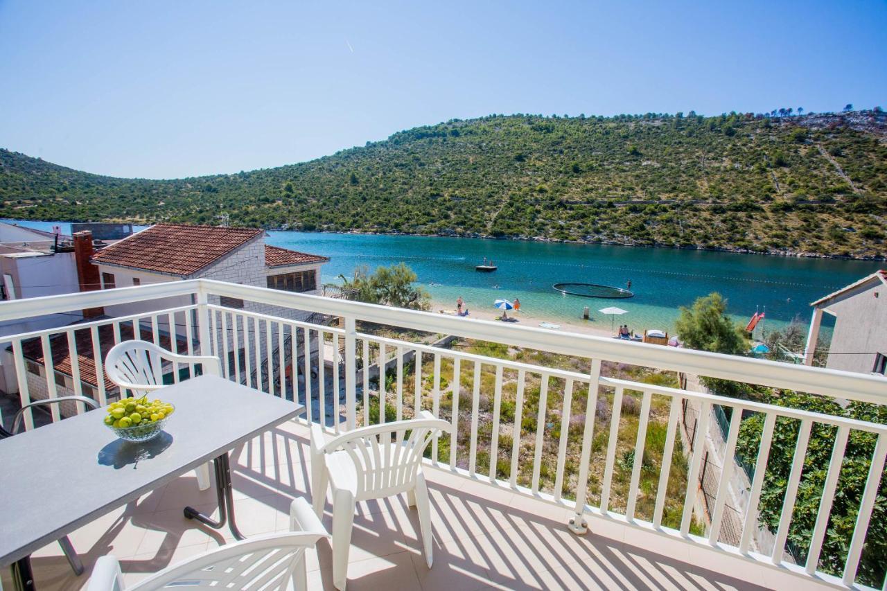 Apartment Antonija روغوزنيكا المظهر الخارجي الصورة