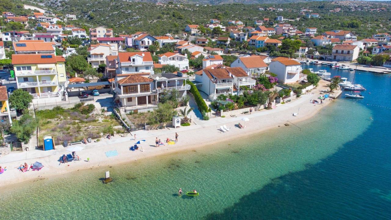 Apartment Antonija روغوزنيكا المظهر الخارجي الصورة