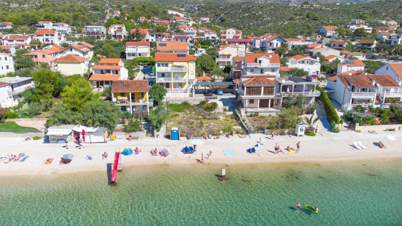 Apartment Antonija روغوزنيكا المظهر الخارجي الصورة
